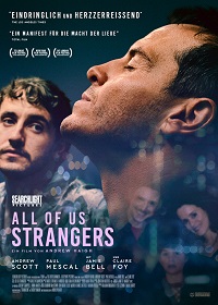 Filmplakat „All of Us Strangers“ mit Andrew Scott und Paul Mescal.