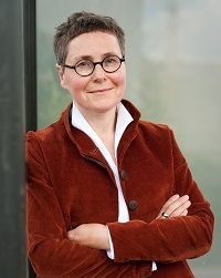 Porträtfoto von Angela Steidele