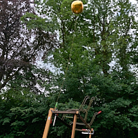 Foto zur Arbeit "Der lange Arm der Kindheit..."