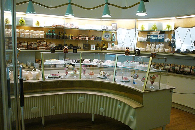 Blick in das Café Müller