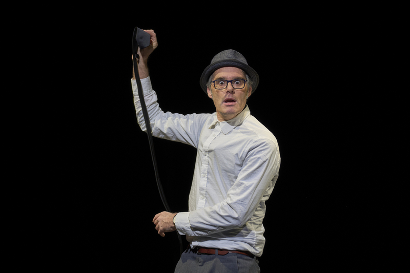 Erwachsen?! - theater satt aus München