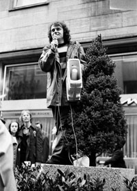 Foto von Rainer Plein während der Demonstration