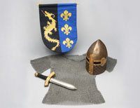 Schild, Schwert, Kettenhemd und Helm