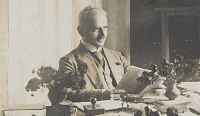 Professor Professor Wilhelm Meinardus an seinem Schreibtisch