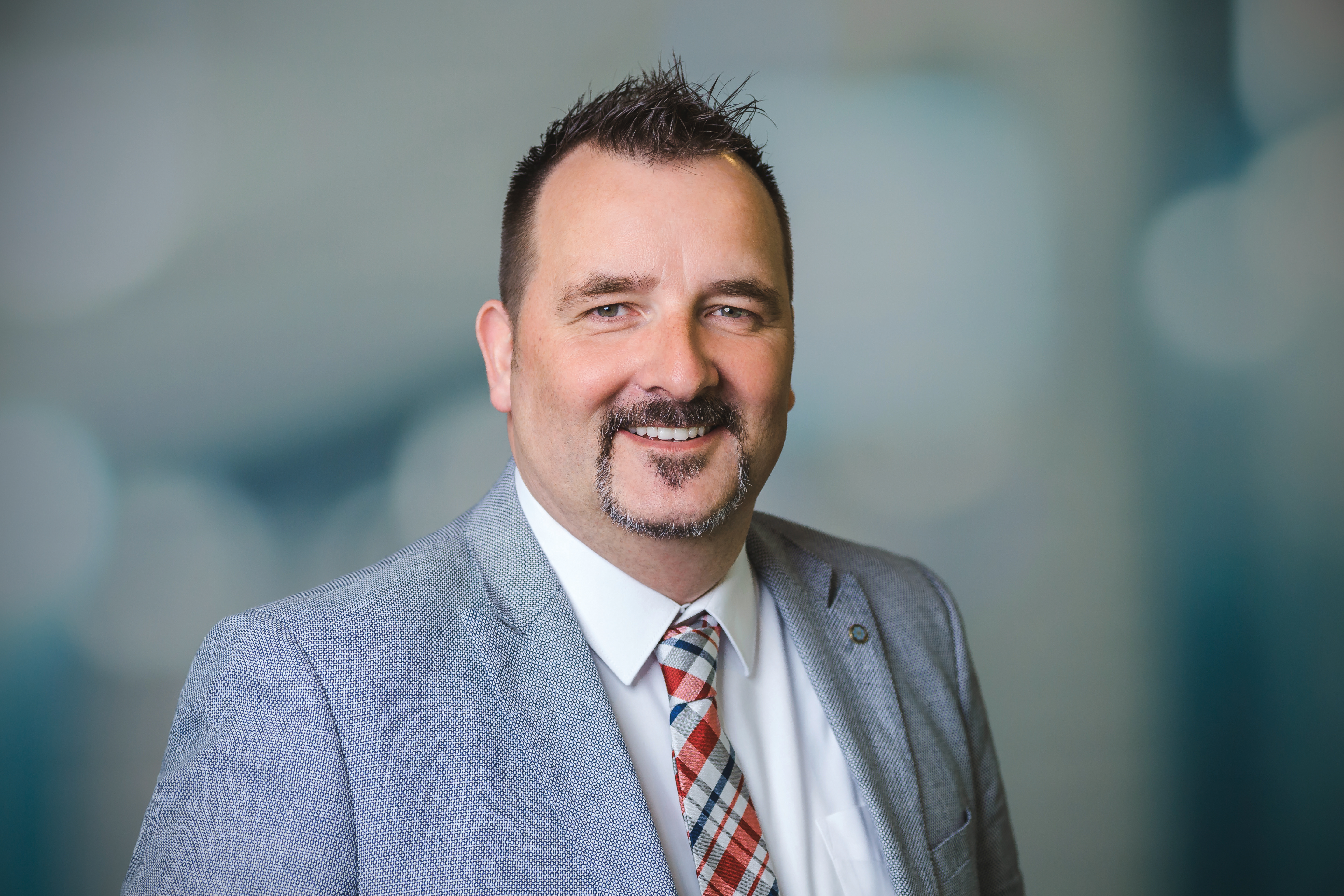 Portraitfoto Raphael Castelli-Gansweidt