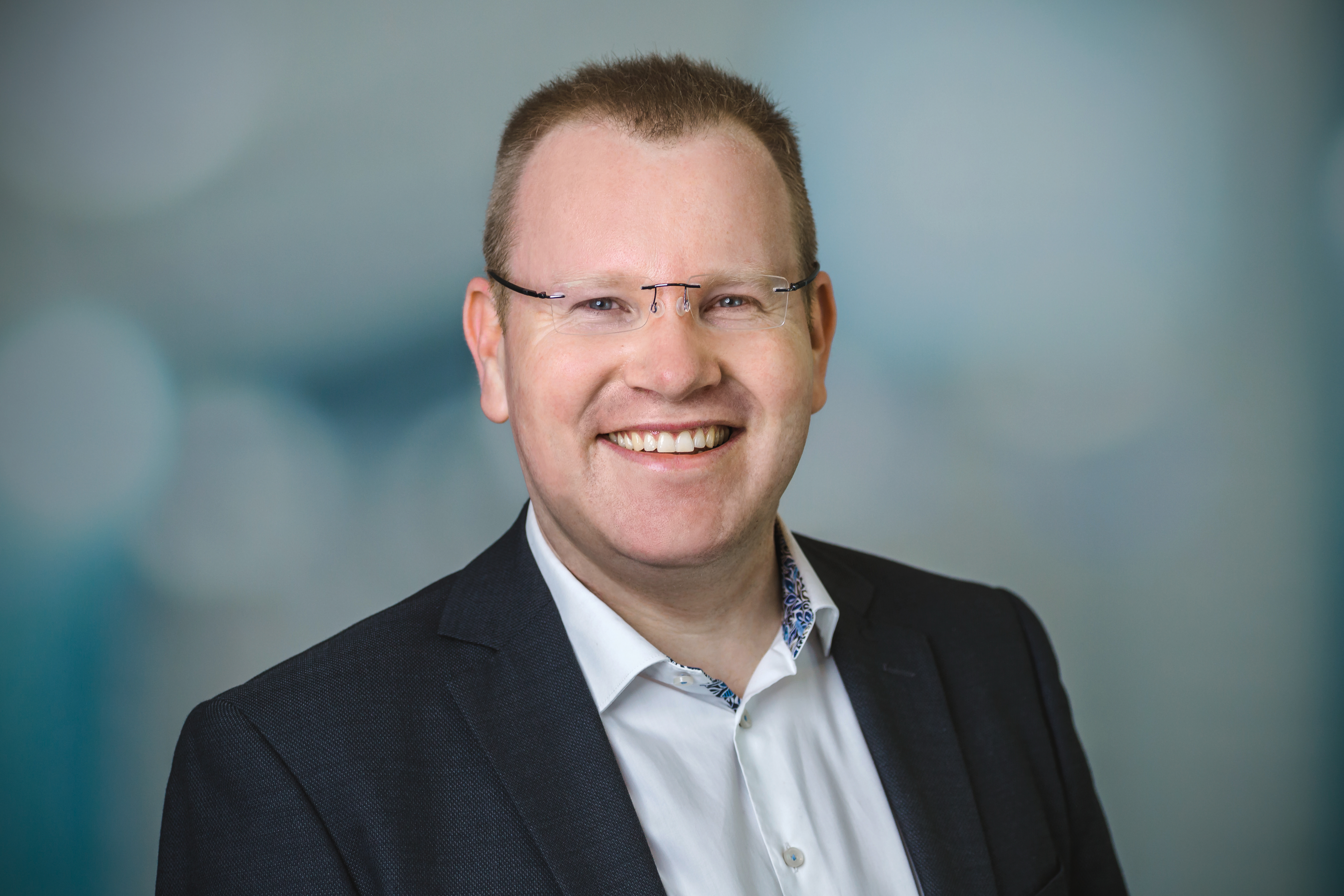 Portraitfoto Simon Pietschmann
