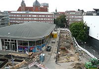 Blick auf die Grabungsstelle neben dem Kiffe-Pavillon