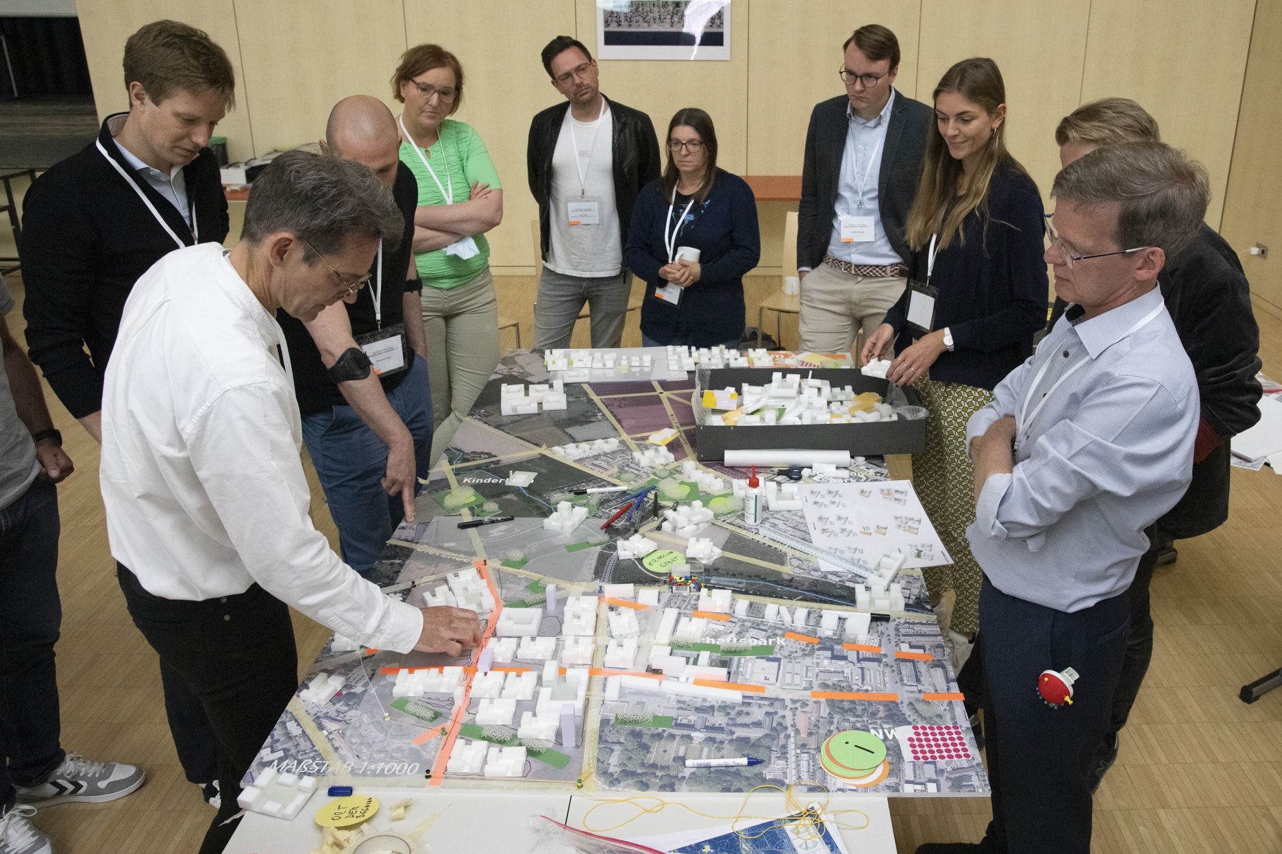 Team 2 "Urbanes Arbeiten & Innovation" 