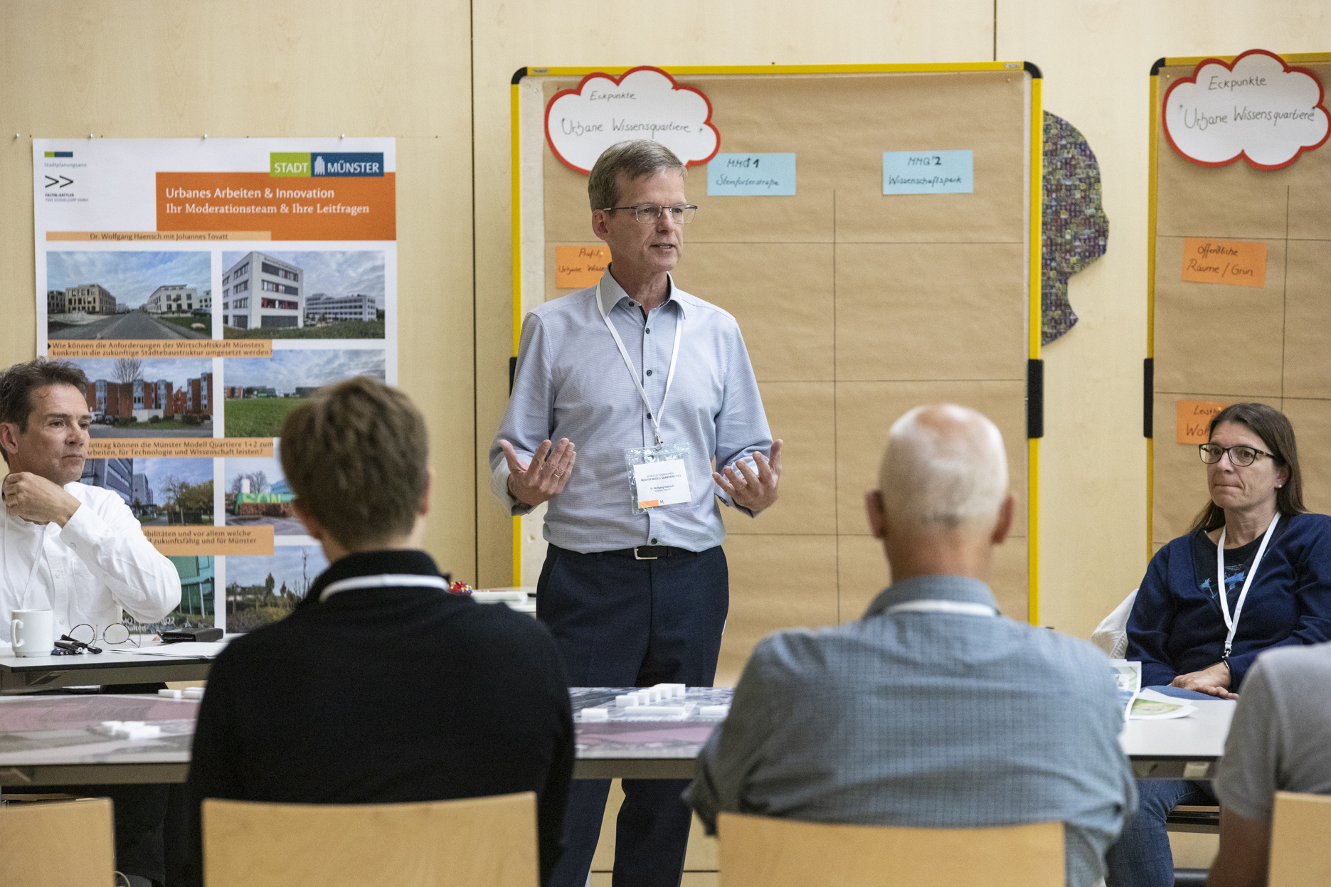 Moderator des Teams 2 "Urbanes Arbeiten & Innovation" Dr. Wolfgang Haensch 
