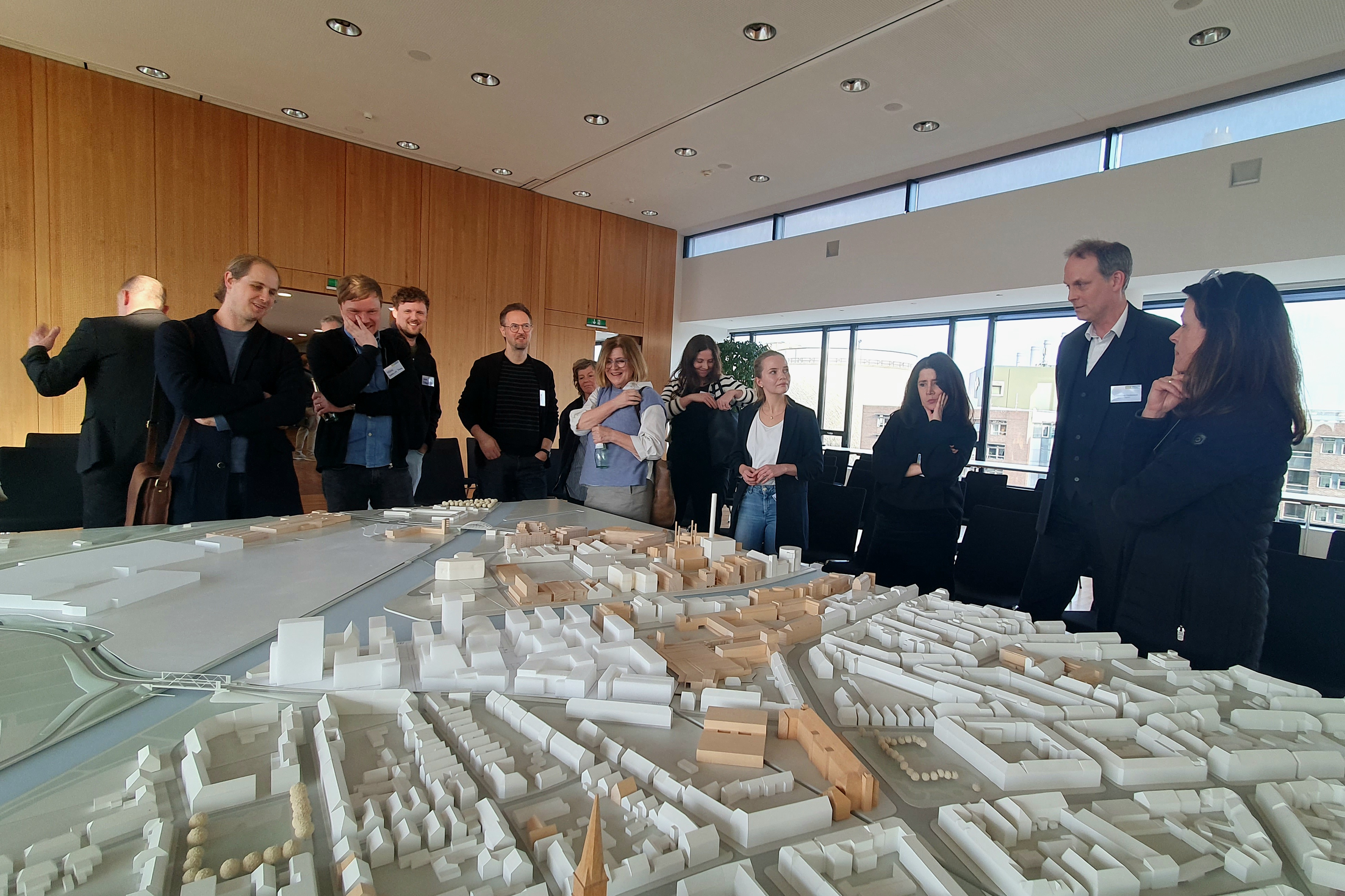 Mitte März besuchten die Planungsgemeinschaften Münster, um das Quartier zu erkunden und Rückfragen zur Wettbewerbsaufgabe zu stellen.
