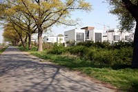 Blick von der Gasselstiege auf die neue Siedlung (April 2011)