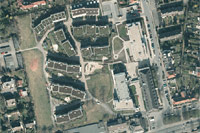 Auf dem Areal der ehemaligen Hindenburgkaserne sind rund 130 Wohnungen entstanden. (Luftbild von 2011, Vermessungs- und Katasteramt)