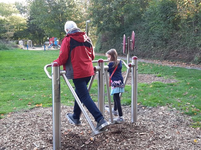Generationsübergreifendes Fitneßgerät in Gremmendorf