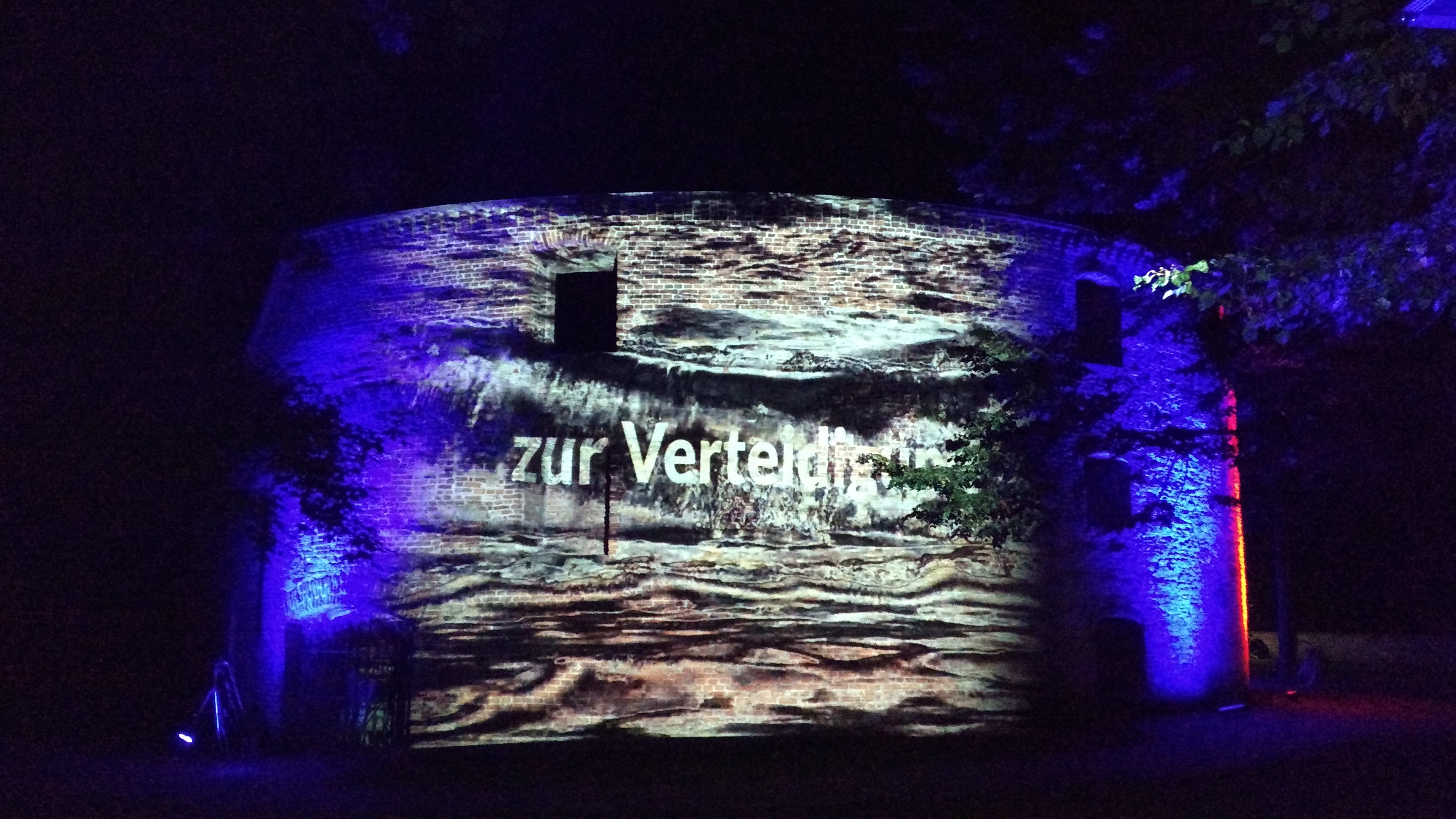 Licht- und Klanginstallation WeckRufFrieden