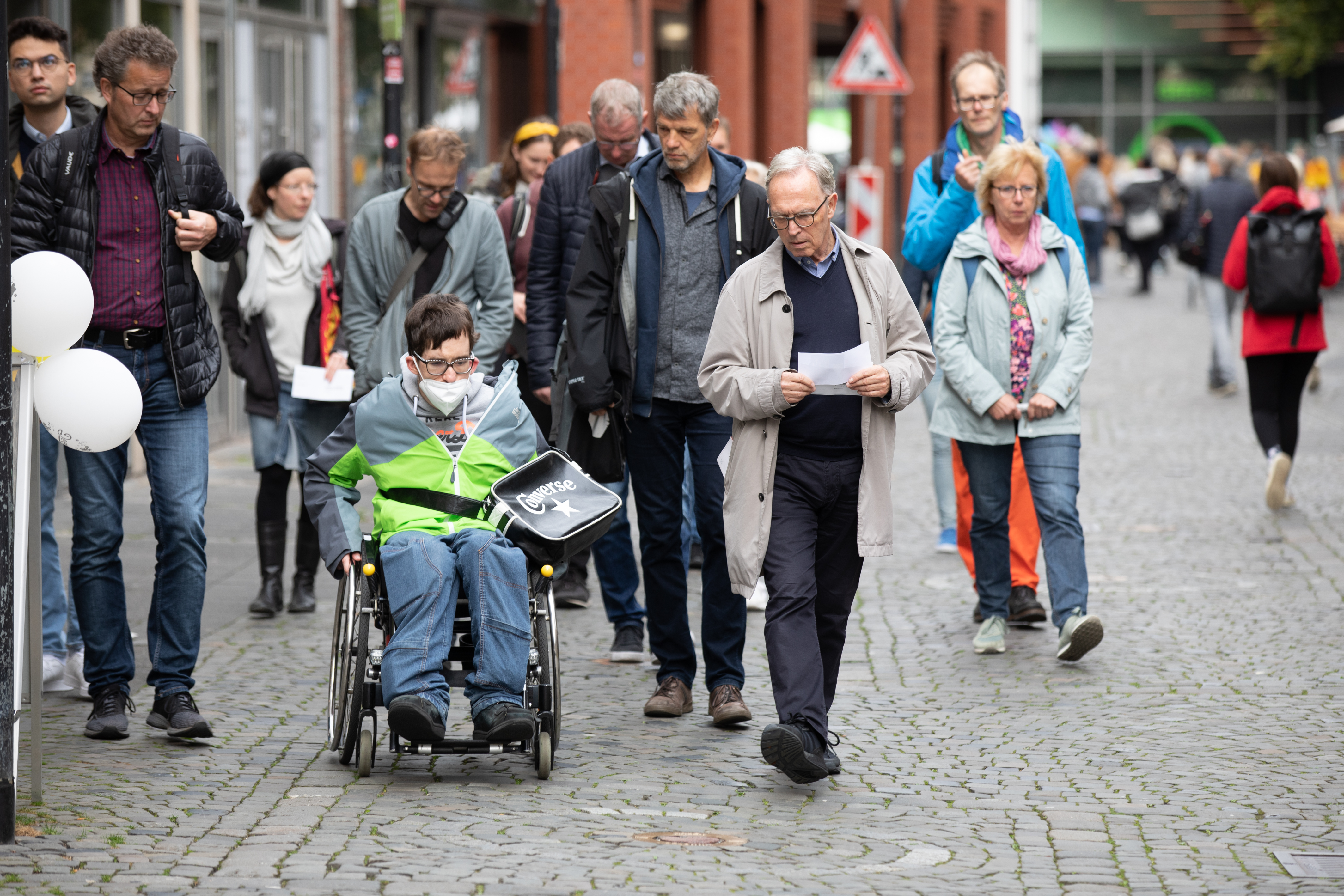 101 Ideenorte-Spaziergang mit Prof. Wachten