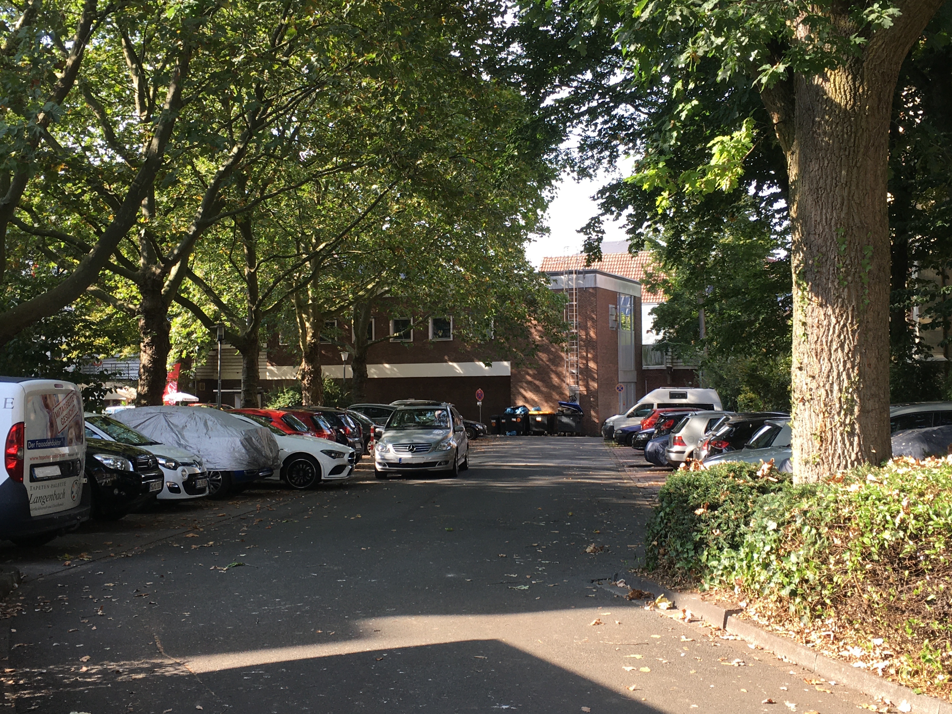 Parkplatz Apostelkirche