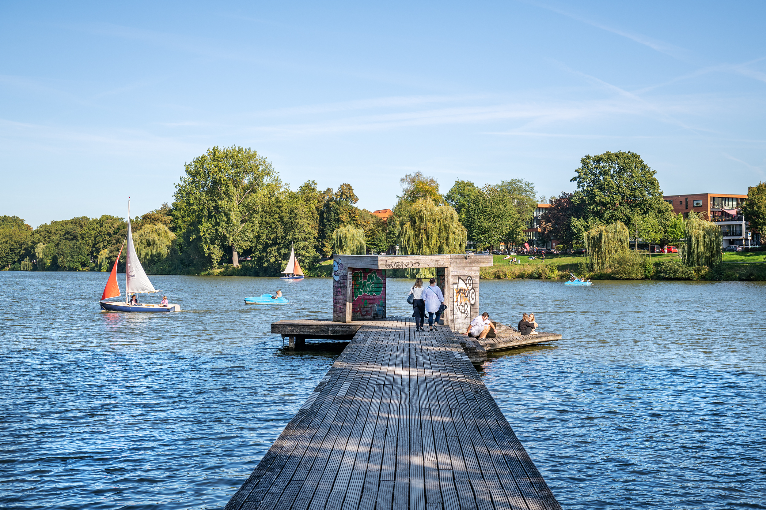 Der Pardo-Pier am Aasee.