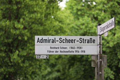 Straßenschilder Admiral-Scheer-Straße und Skagerrakstraße 