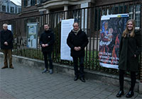 Gruppenfoto vor der Villa ten Hompel