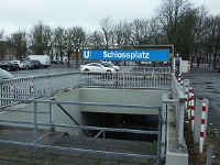 Sozialpalast 2015: U-Bahn Eingang Schlossplatz