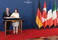 Oberbürgermeister Markus Lewe begrüßte Außenministerin und G7-Gastgeberin Annalena Baerbock