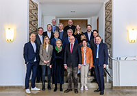Gruppenbild der Teilnehmerinnen und Teilnehmer