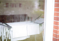 Beschlagene Fensterscheibe Foto