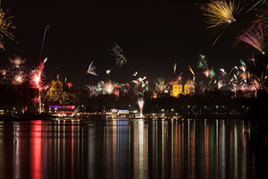 Silvester-Feuerwerk Silvester-Feuerwerk