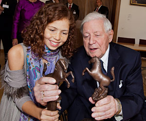 Friedenspreis 2012 - Helmut Schmidt Friedenspreis 2012 - Helmut Schmidt