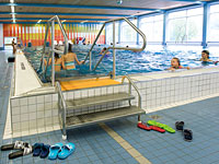 Schwimmbecken im Hallenbad Hiltrup Schwimmbecken im Hallenbad Hiltrup